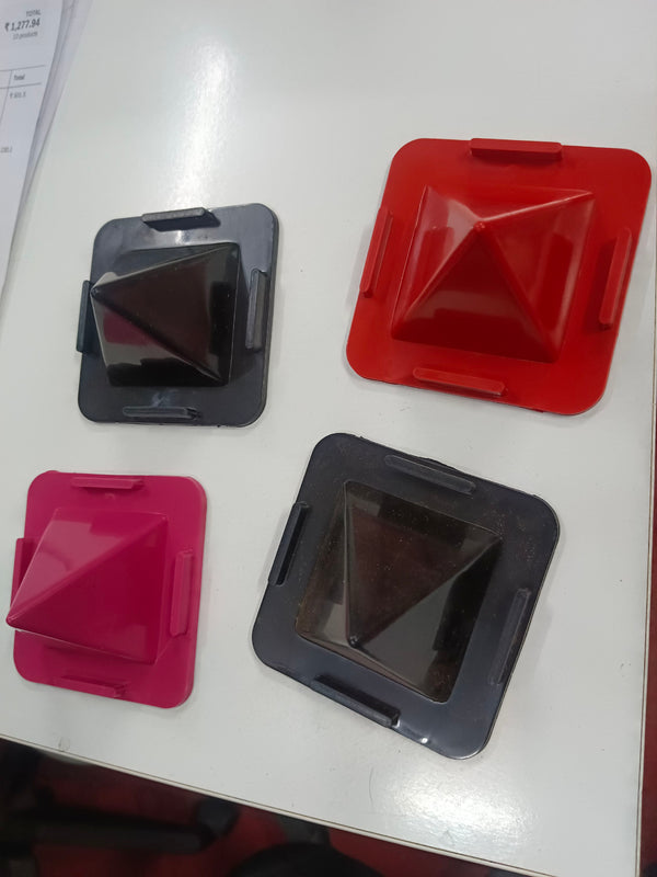 Big Size Pyramid Stand